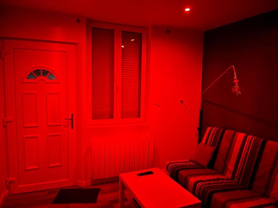 Gite Avec Spa Privatif* Saint-Symphorien-les-Buttes Exterior photo